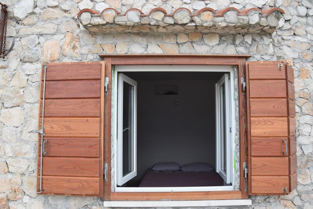 Mono Kai Triangle Apartment Трогир Екстериор снимка